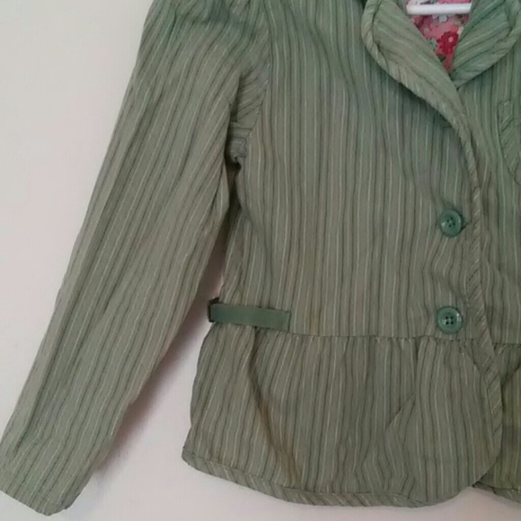 Jacket - Picture 2 of 7